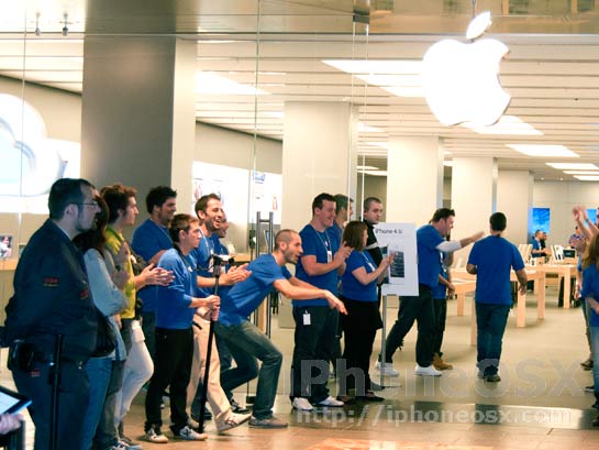 Lanzamiento del iPhone 4S en España