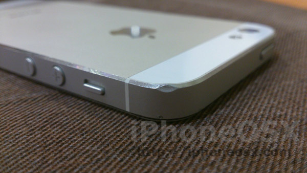 iPhone 5 con funda