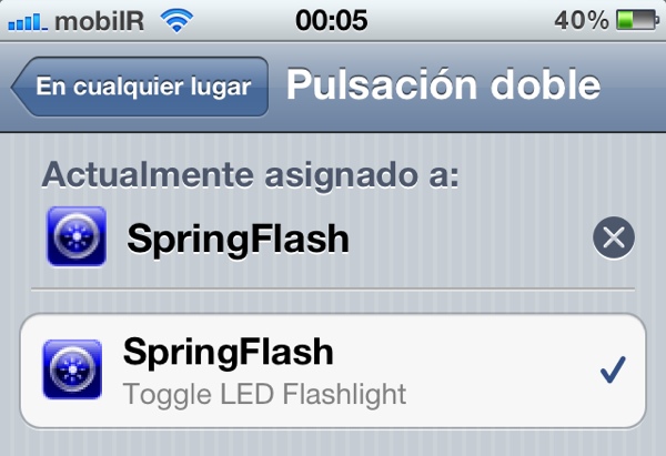 Activa inmediatamente la linterna con SpringFlash y Activator