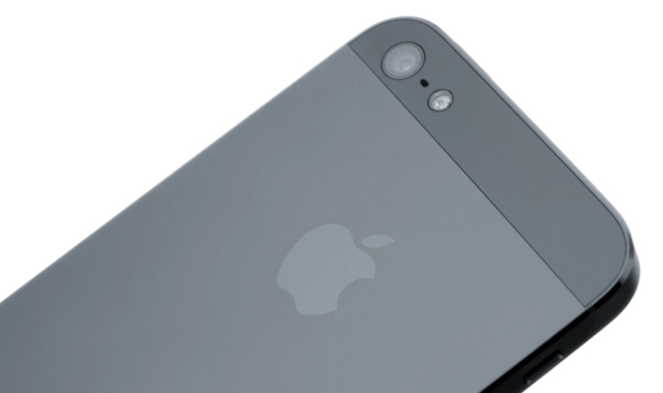 El iPhone 5S podría ser de LiquidMetal